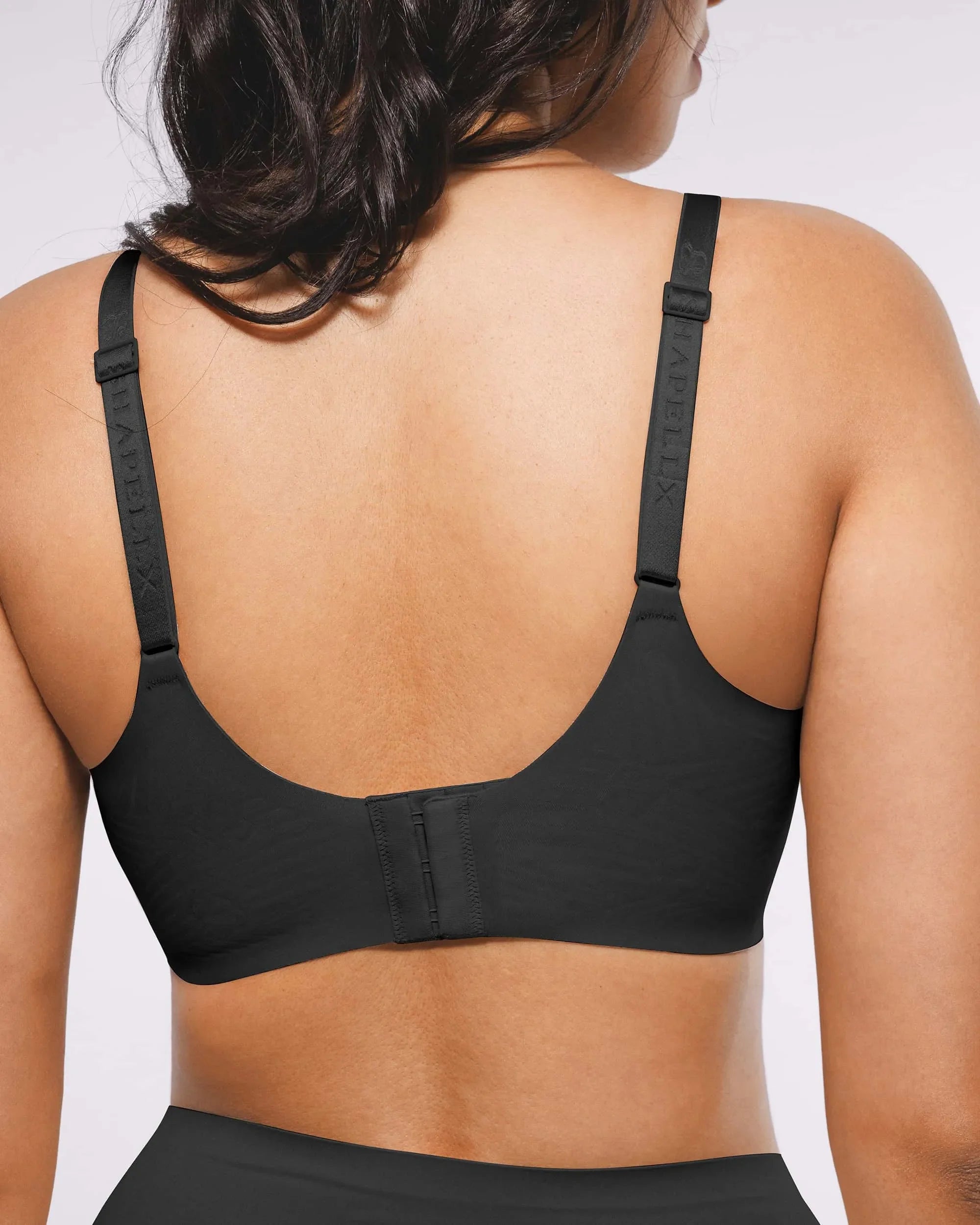 Bare Essentials™ Cream Touch™ Smoothing Wireless Bra