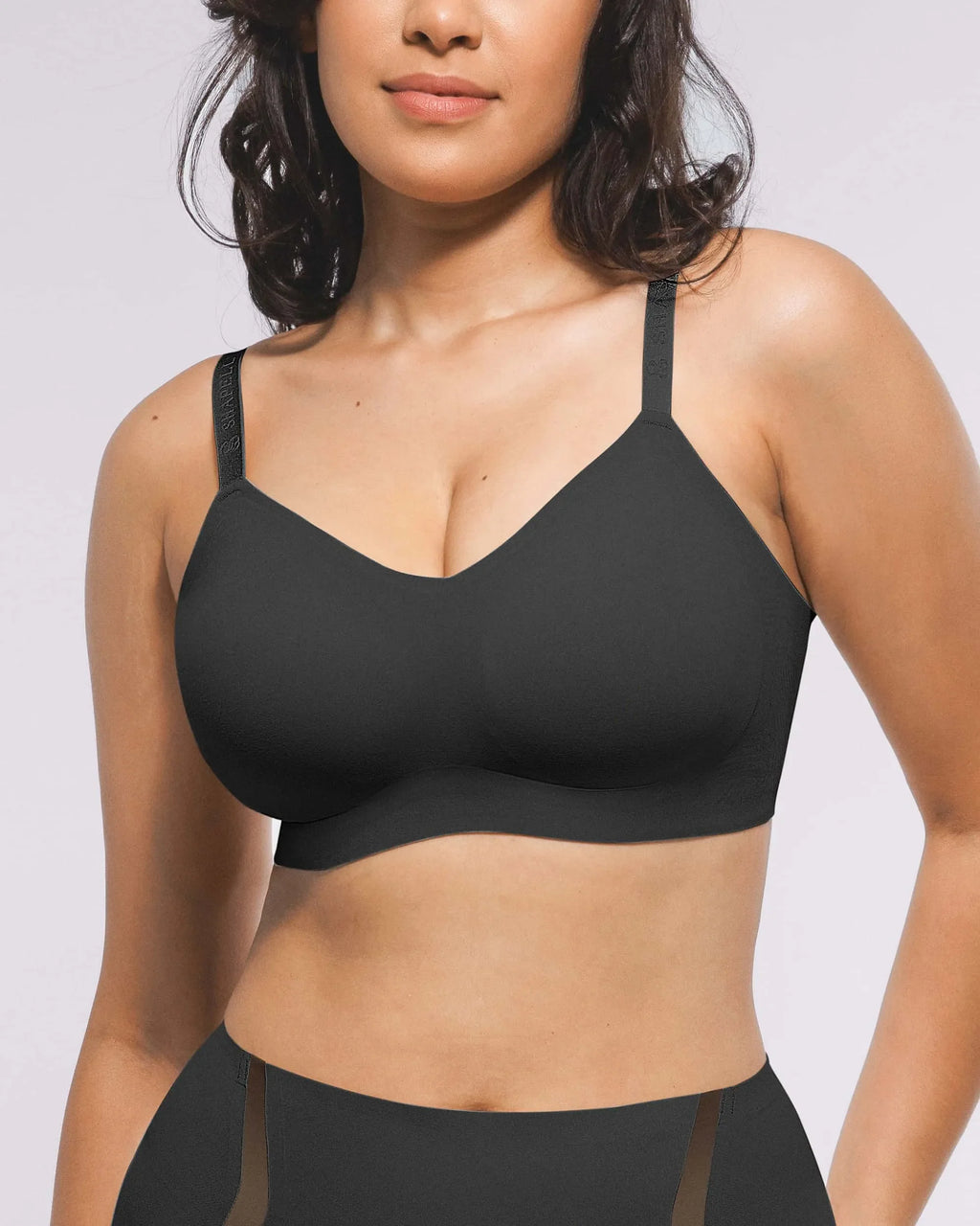 Bare Essentials™ Cream Touch™ Smoothing Wireless Bra