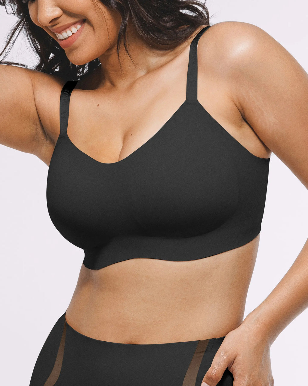 Bare Essentials™ Cream Touch™ Smoothing Wireless Bra
