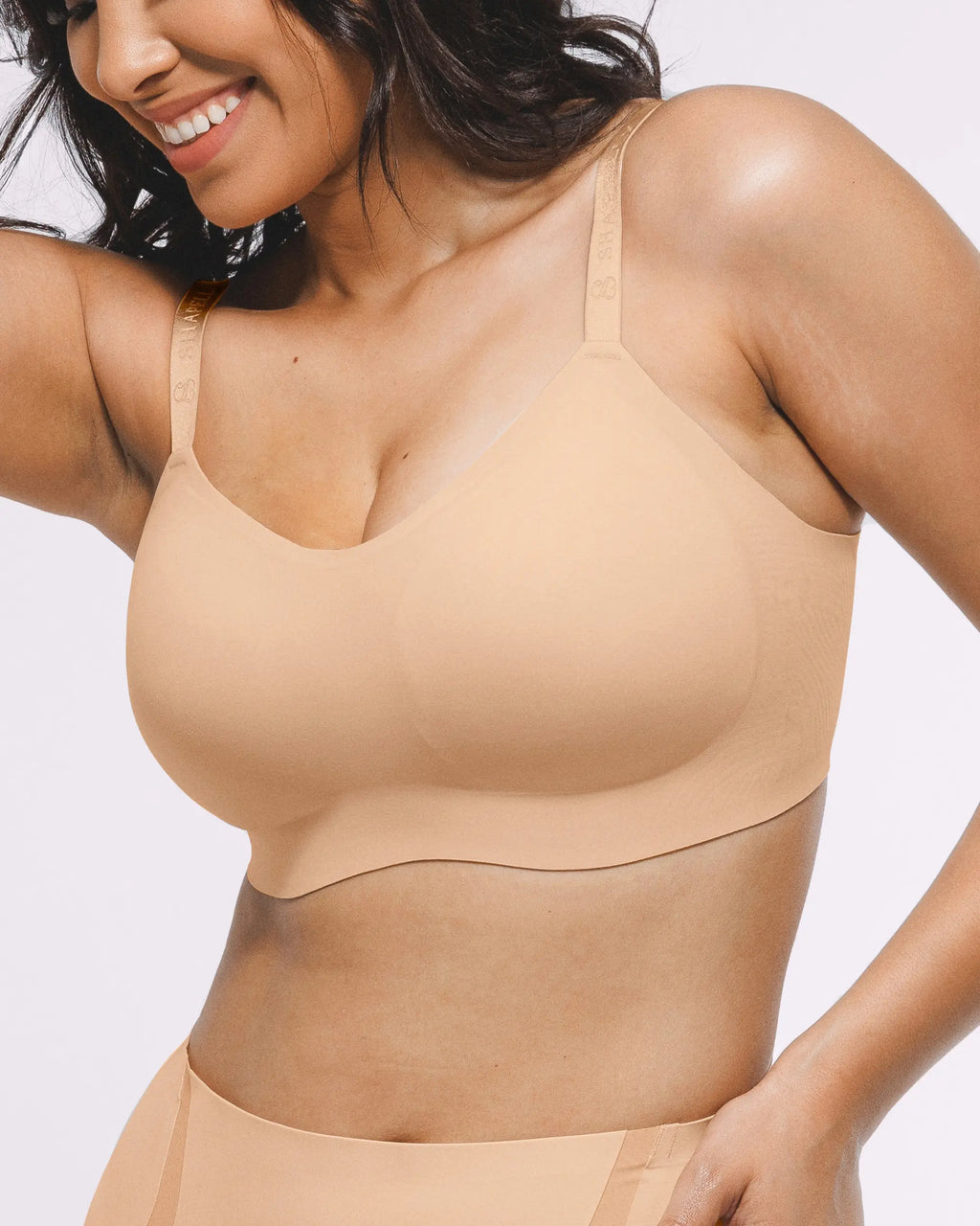 Bare Essentials™ Cream Touch™ Smoothing Wireless Bra