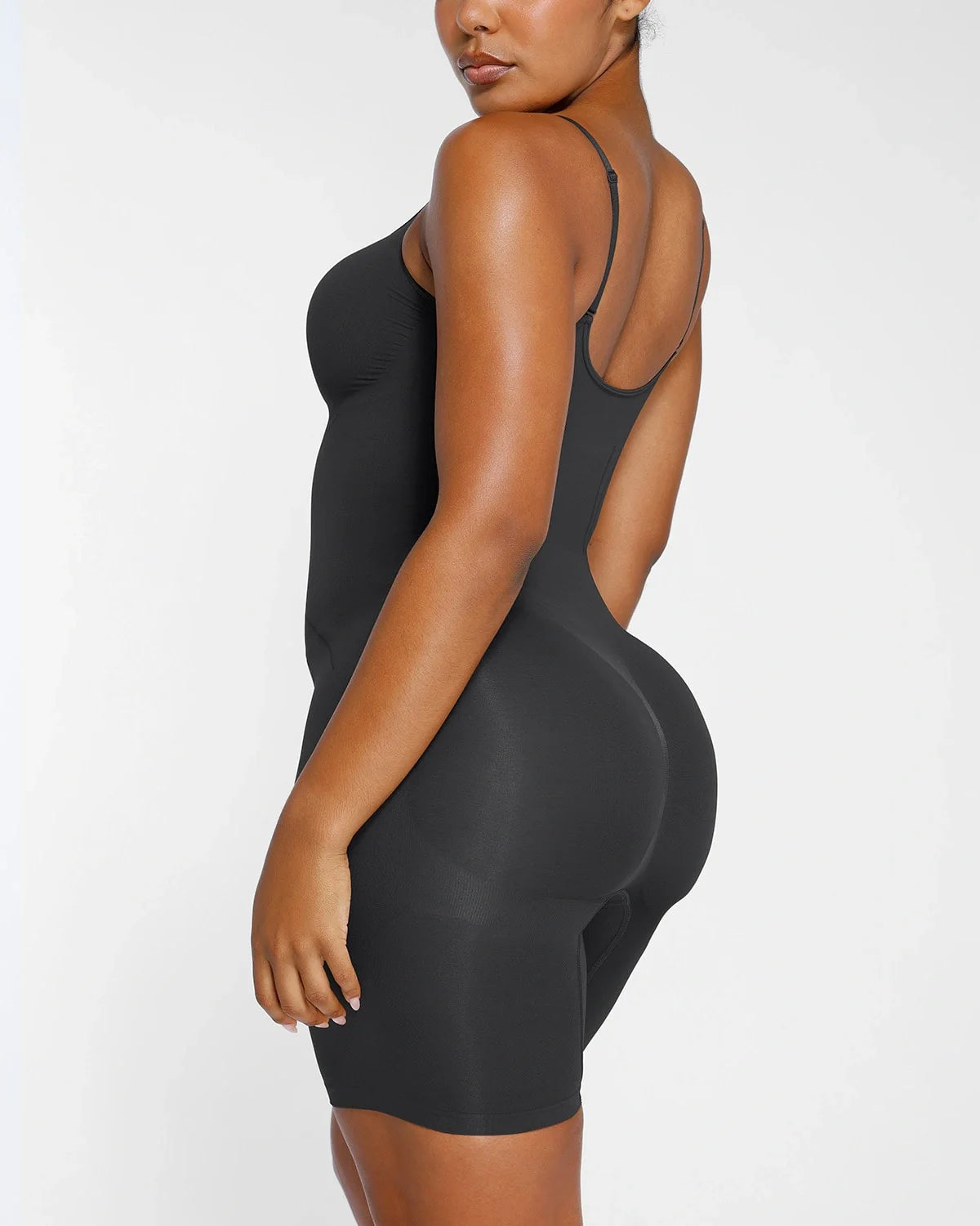 Bare Essentials™ Skin Flow Seamless Smoothing Bodysuit